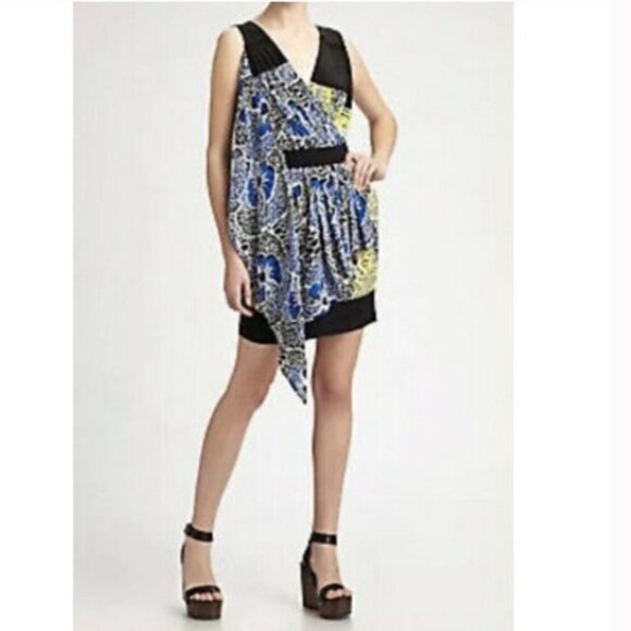 BCBGMaxAzria Silk Floral Drapey Print Shift Dress Pleates Fairy Belt V Neck S - Picture 1 of 15